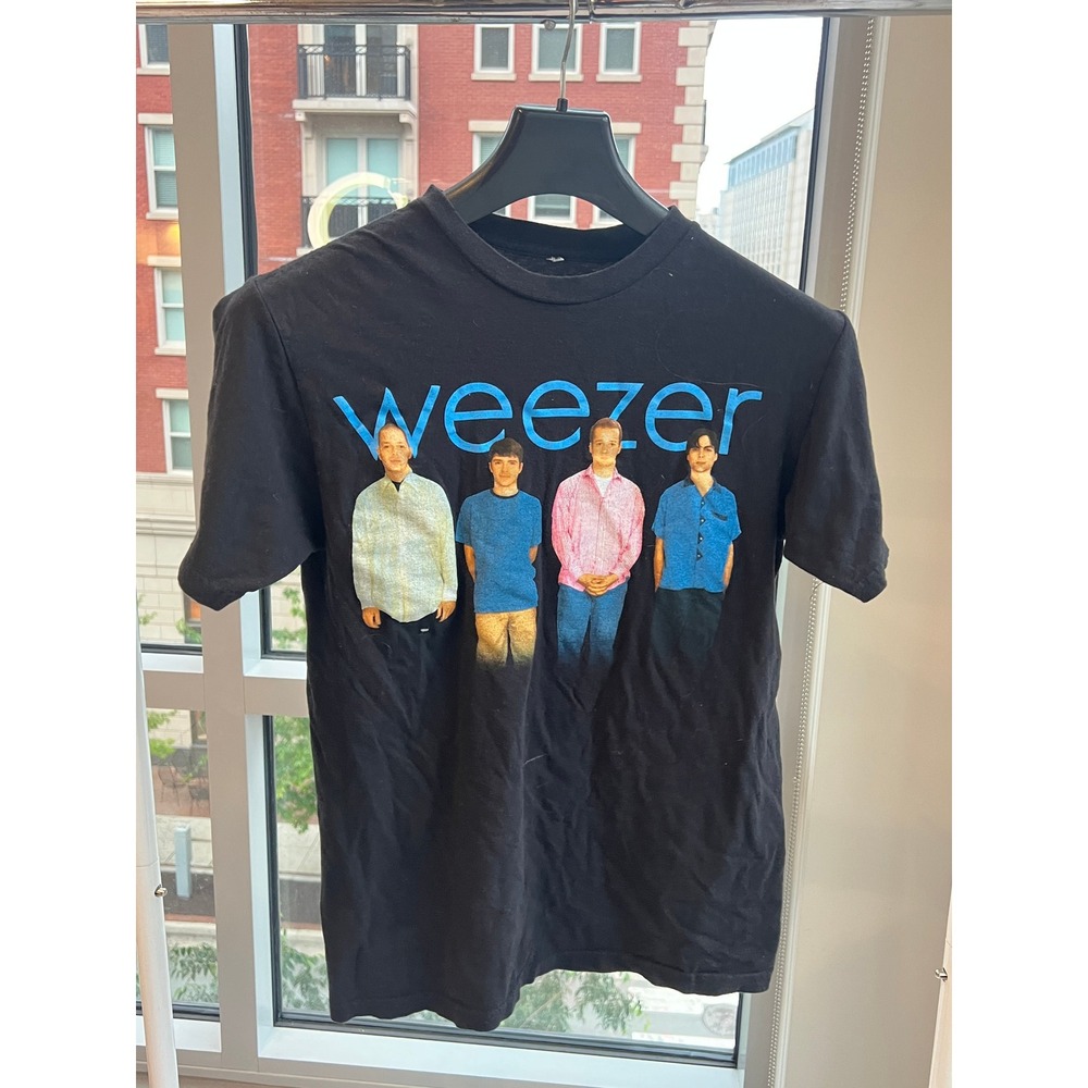 Weezer Blue Album Graphic Band T-Shirt Black Short Sleeve Crewneck Womens